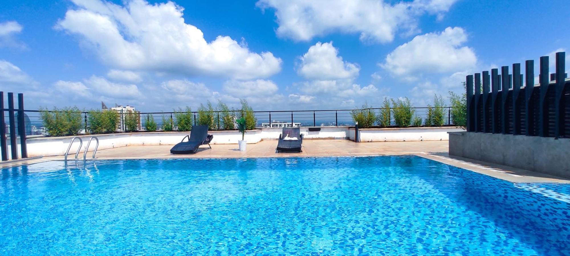 Dukes Suites Найроби Экстерьер фото